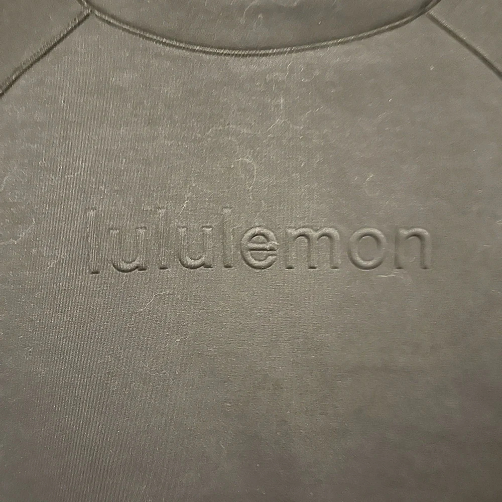 NWT lululemon athletica Black Sweatshirt Smooth Spacer Cropped Pullover Logo - Picture 2 of 6